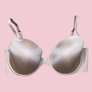 Victoria’s Secret Nude Bra